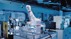 <strong>全面实施“人工”步履</strong>